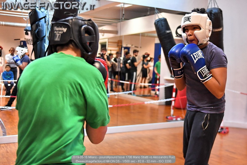 2019-05-16 Milano - pound4pound boxe 1706 Mario Stiatti vs Alessandro Ruiz.jpg